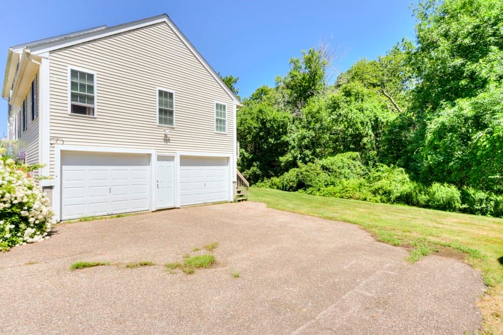 11 Hyland Ave, Leicester MA 01524 photo 33