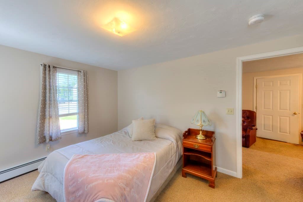 11 Hyland Ave, Leicester MA 01524 photo 19