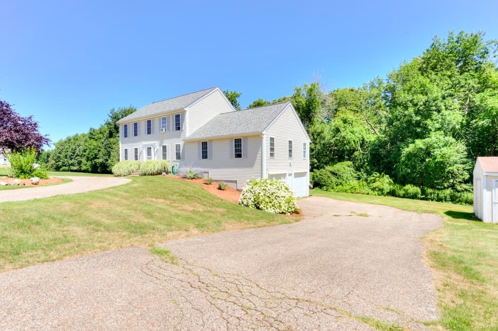 11 Hyland Ave, Leicester MA 01524 photo 31