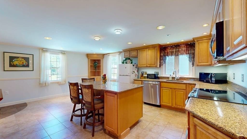 3 Fairview Ave, Natick MA 01760 photo 9
