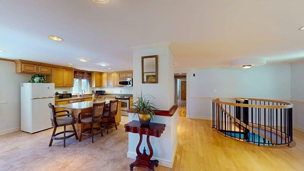 3 Fairview Ave, Natick MA 01760 photo 10
