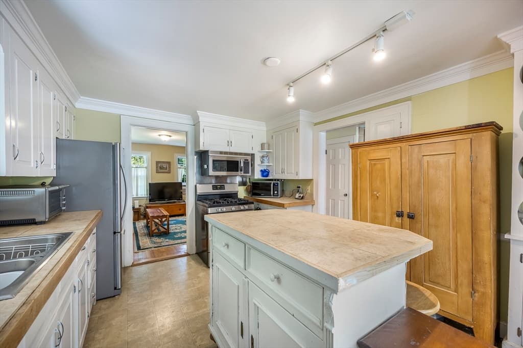 12 Rolfes Ln, Newbury MA 01951 photo 16