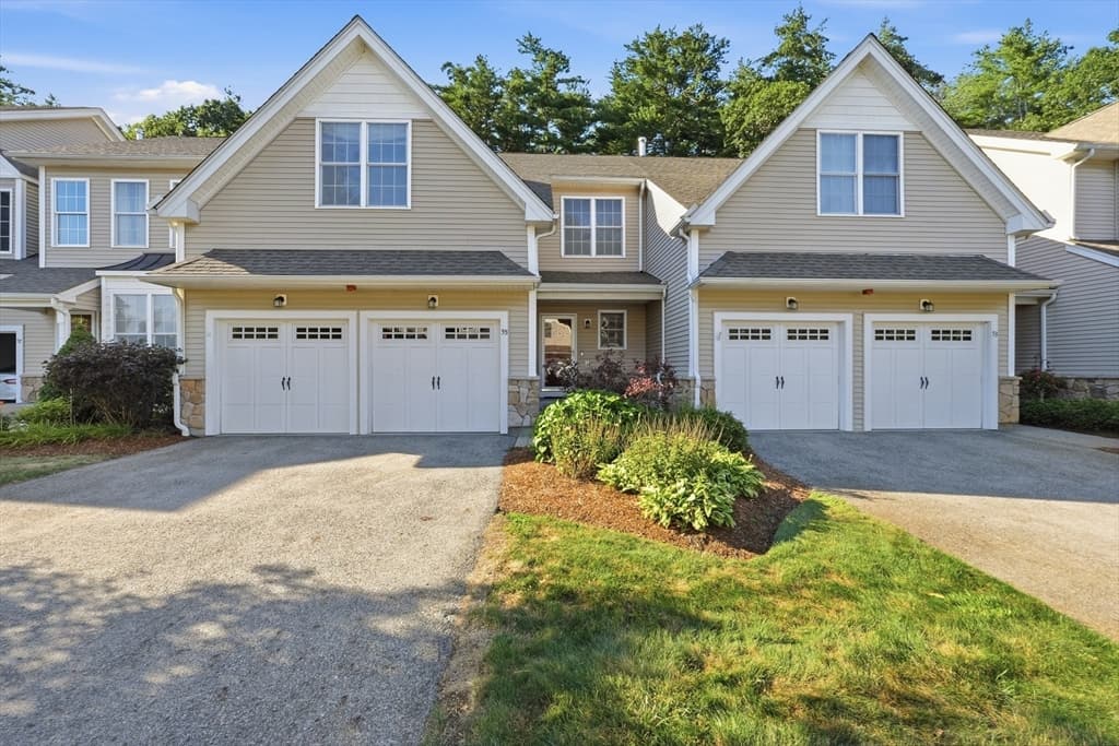 55 Pondside Dr # 55, Bolton MA 01740 photo 2