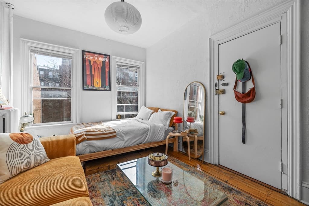 19 South Russell Street, Boston MA 02114 photo 9