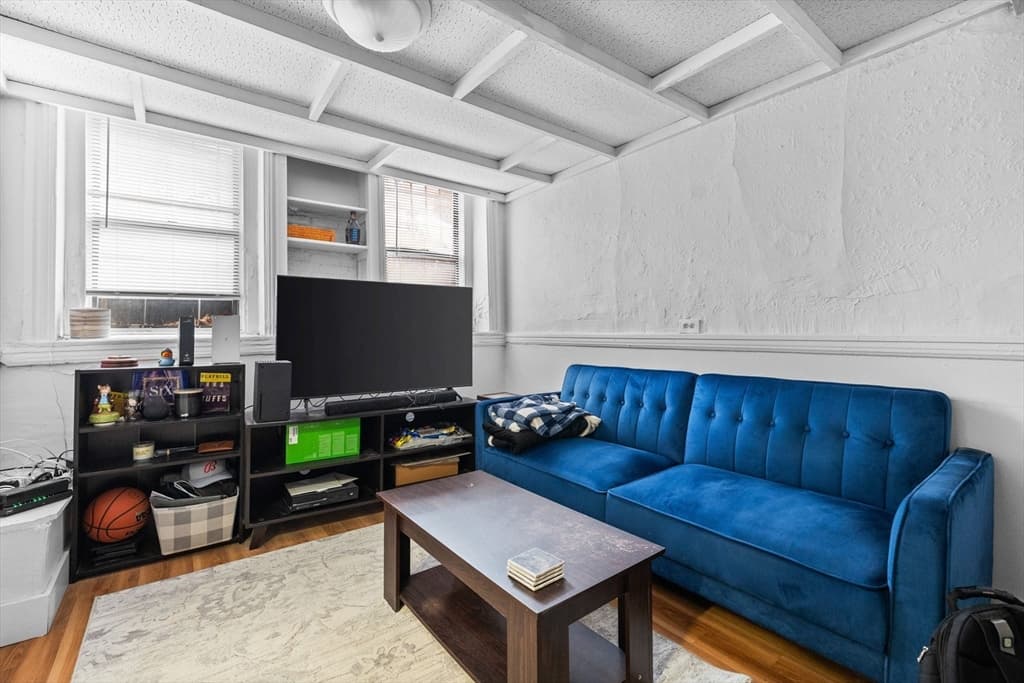 19 South Russell Street, Boston MA 02114 photo 21