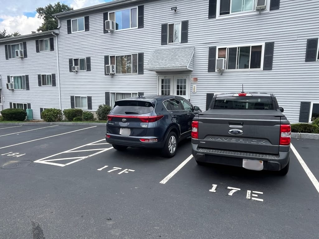 5455 N Main St # 17E, Fall River MA 02720 photo 13