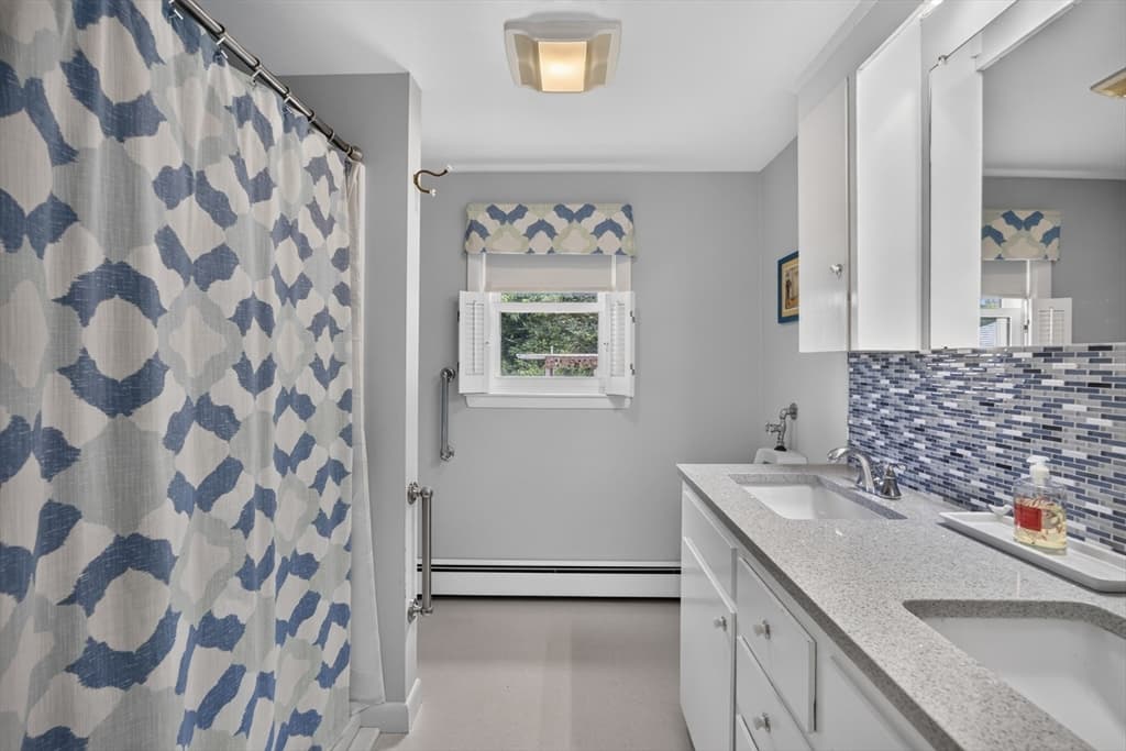 45 Ludlam St, Falmouth MA 02540 photo 22