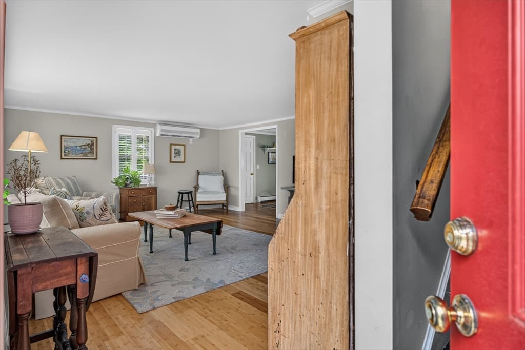 45 Ludlam St, Falmouth MA 02540 photo 4