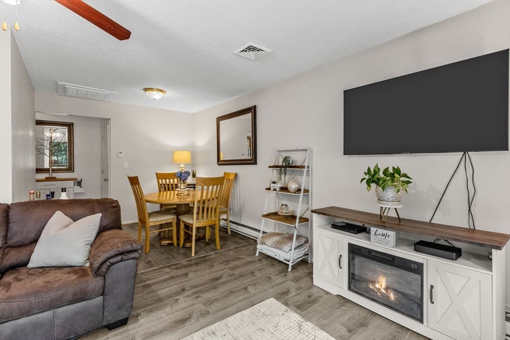 20 Roundhouse Rd # 20, Bourne MA 02532 photo 6