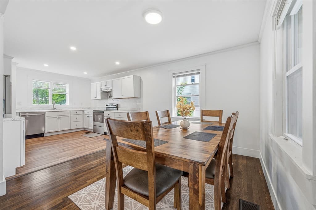 569 Lincoln Ave, Saugus MA 01906 photo 6