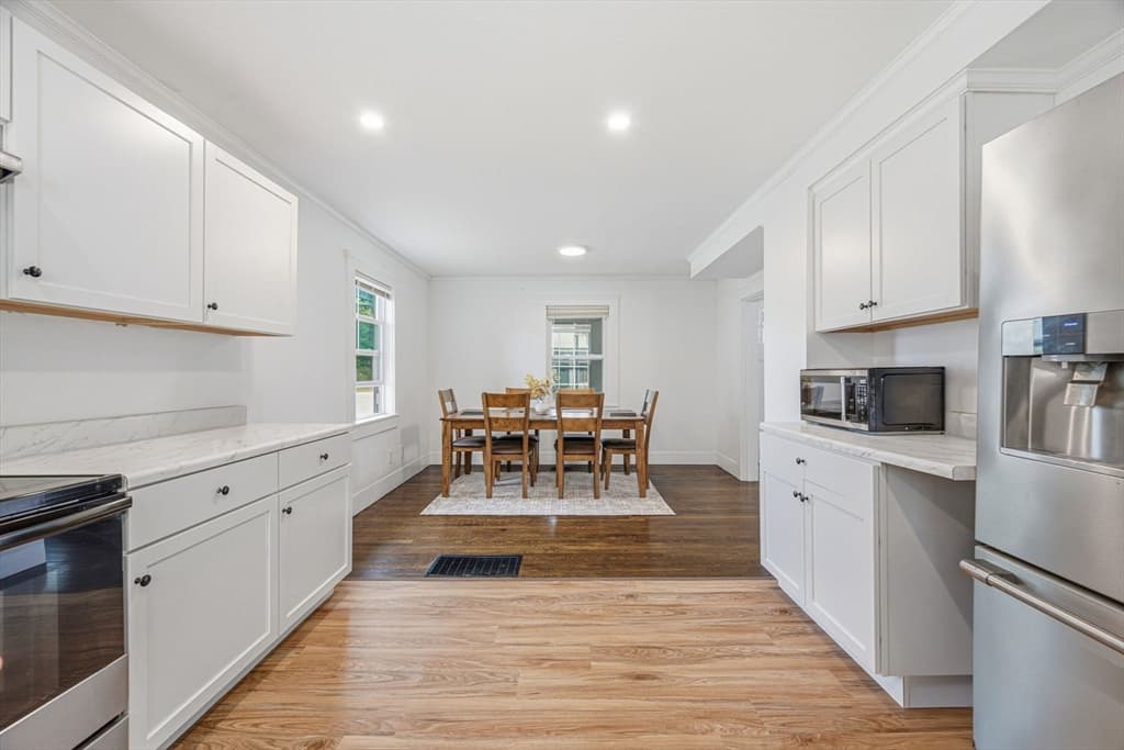 569 Lincoln Ave, Saugus MA 01906 photo 10