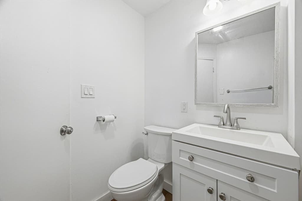 569 Lincoln Ave, Saugus MA 01906 photo 19