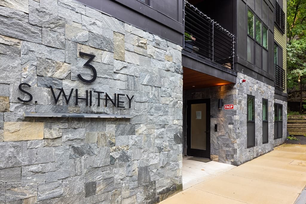 3 S Whitney Street # 7, Boston MA 02120 photo 15