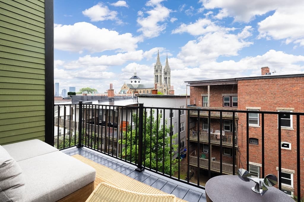 3 S Whitney Street # 7, Boston MA 02120 photo 4