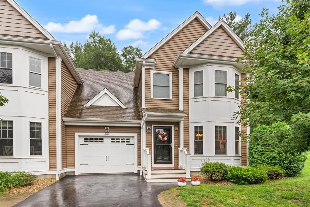 701 Crystal Way # 701, Bellingham MA 02019