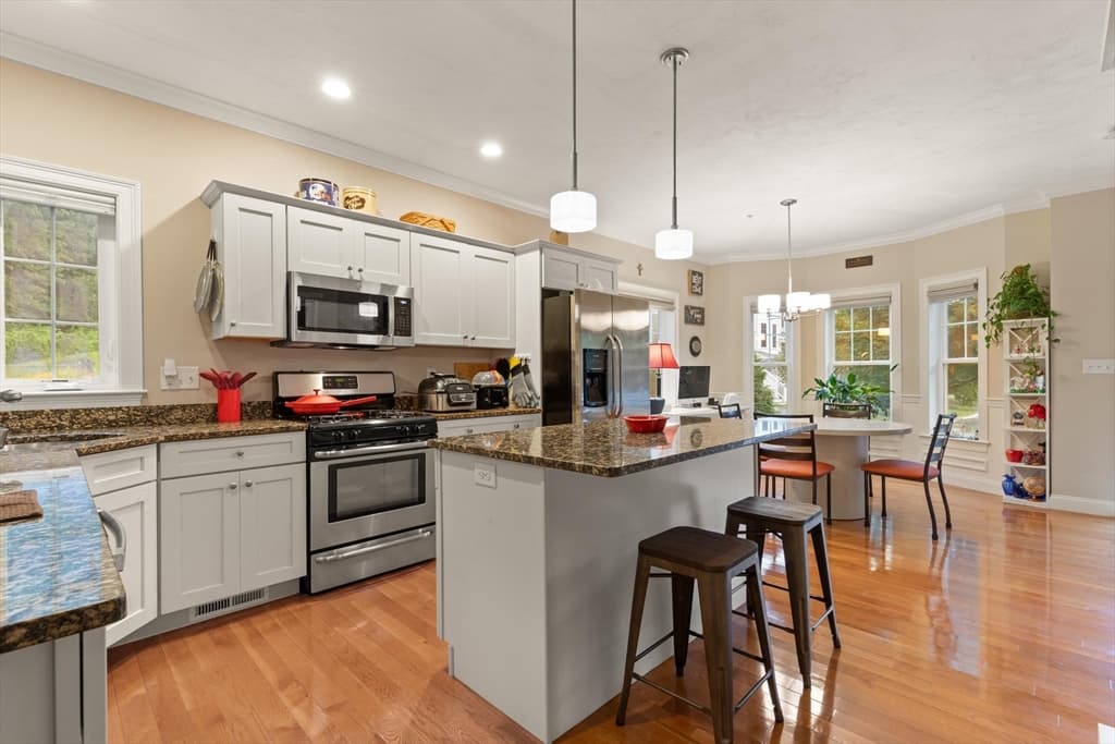 701 Crystal Way # 701, Bellingham MA 02019 photo 8