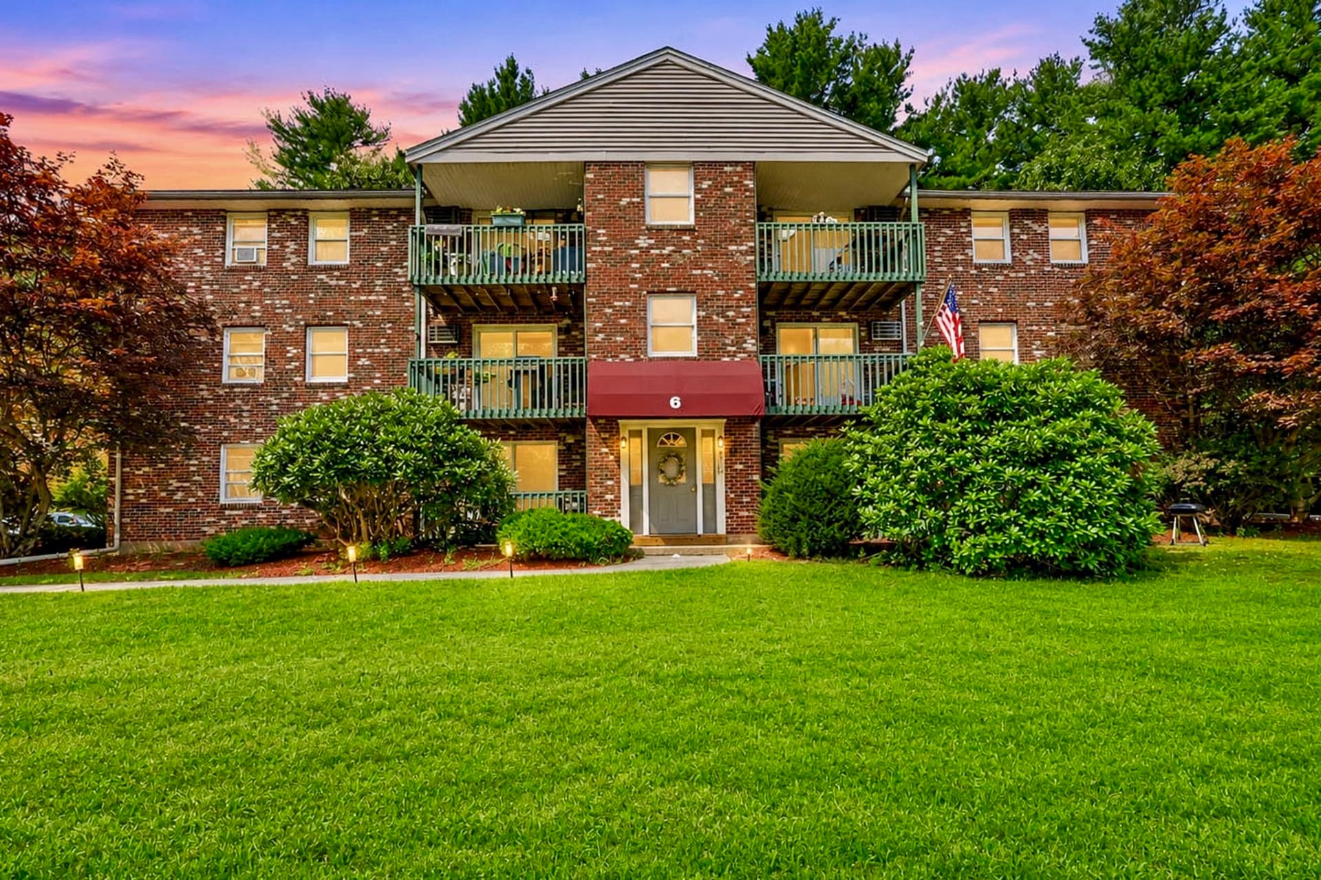 Condominium at 75 Huntoon Memorial Hwy # 10, Leicester MA 01524