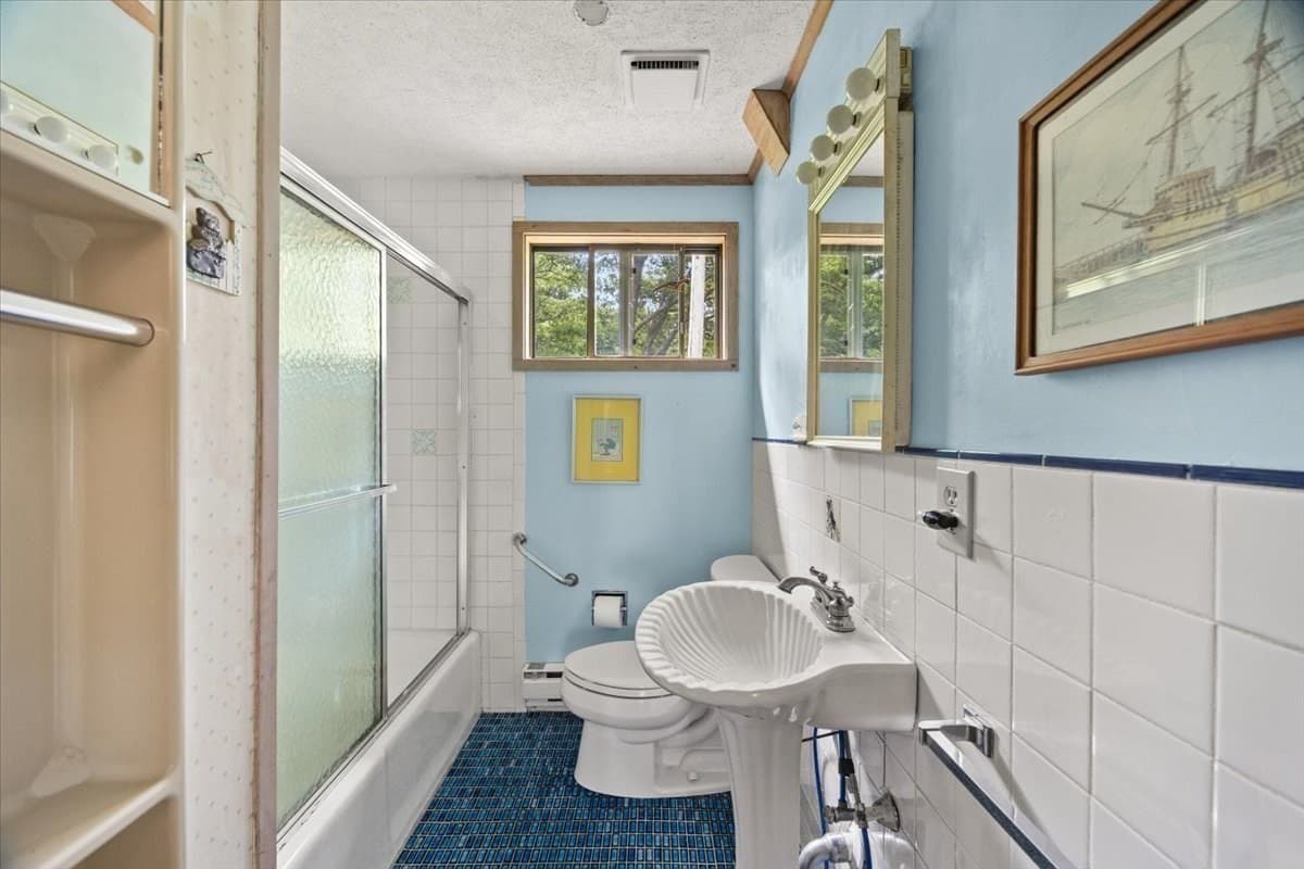 Single Family Residence at 7 Cranberry Road, Plymouth MA 02560, photo 16 of 41