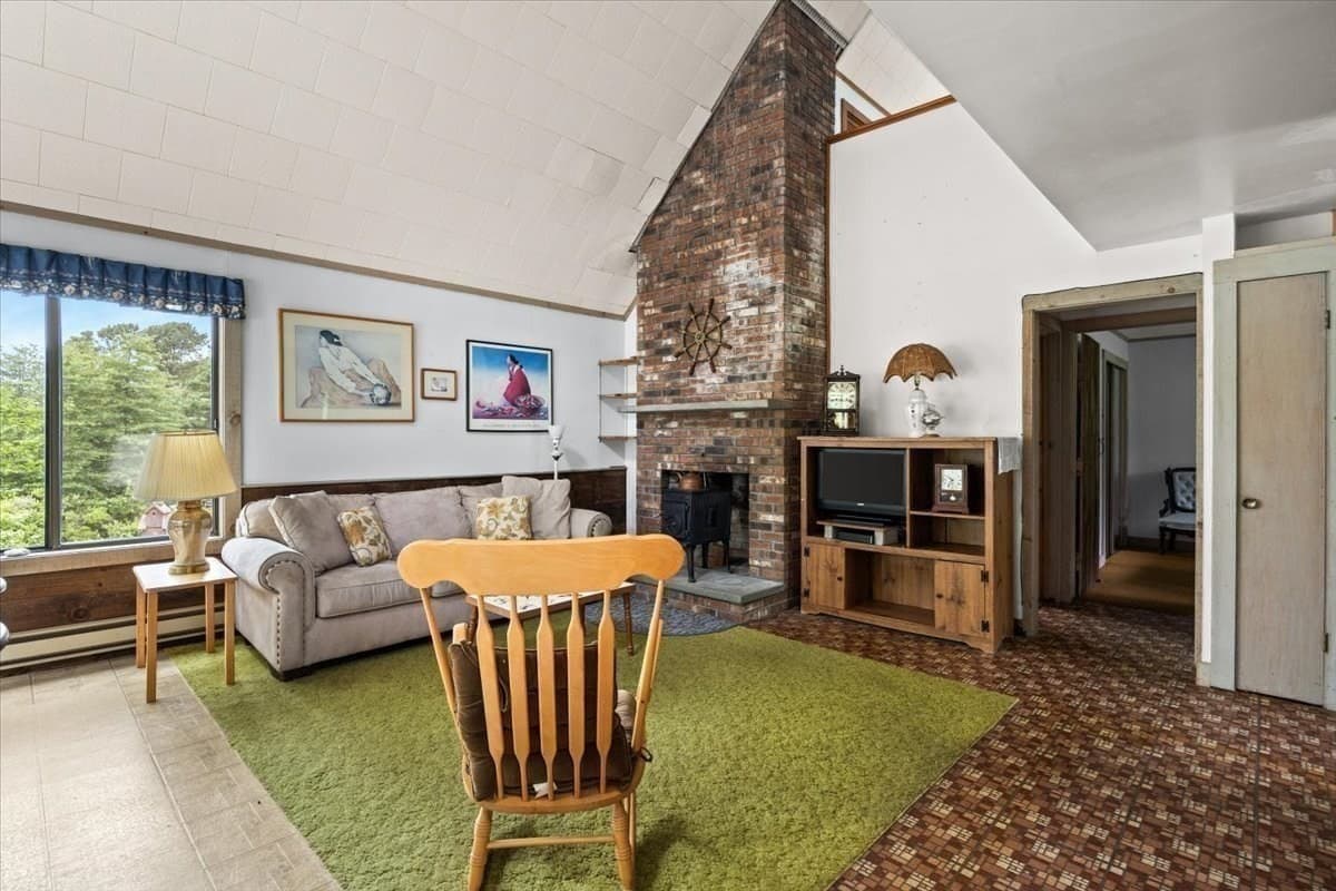 Single Family Residence at 7 Cranberry Road, Plymouth MA 02560, photo 11 of 41