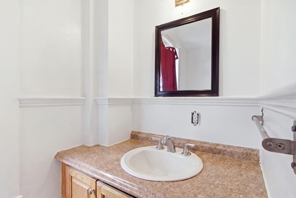 48 Camp St # 2, Barnstable MA 02601 photo 12