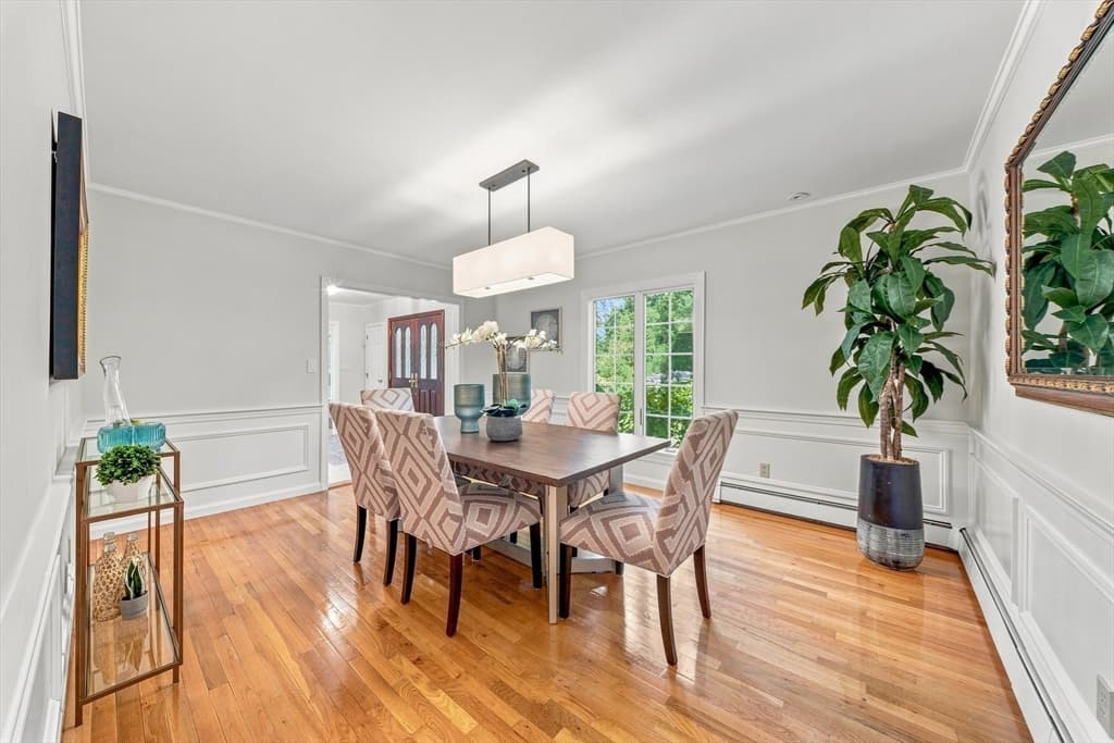 25 Laxfield Rd, Weston MA 02493 photo 10