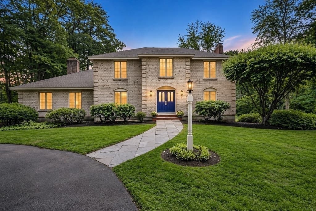 25 Laxfield Rd, Weston MA 02493 photo 41