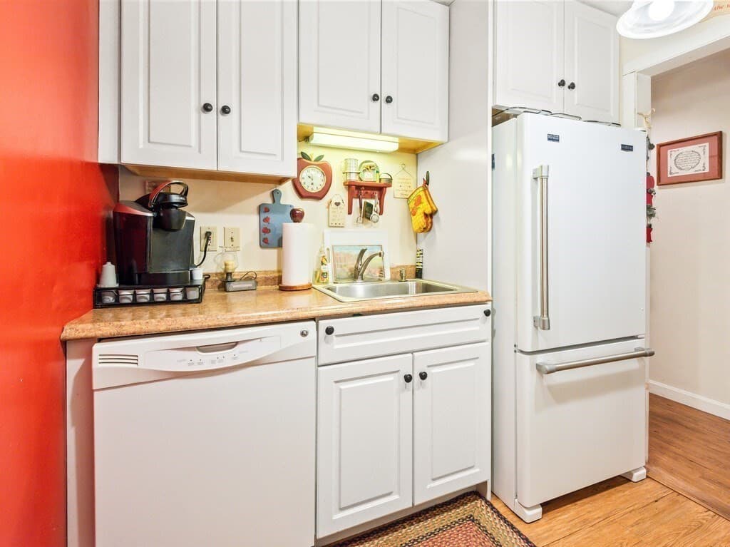 75 Huntoon Memorial Hwy # 2, Leicester MA 01524 photo 9