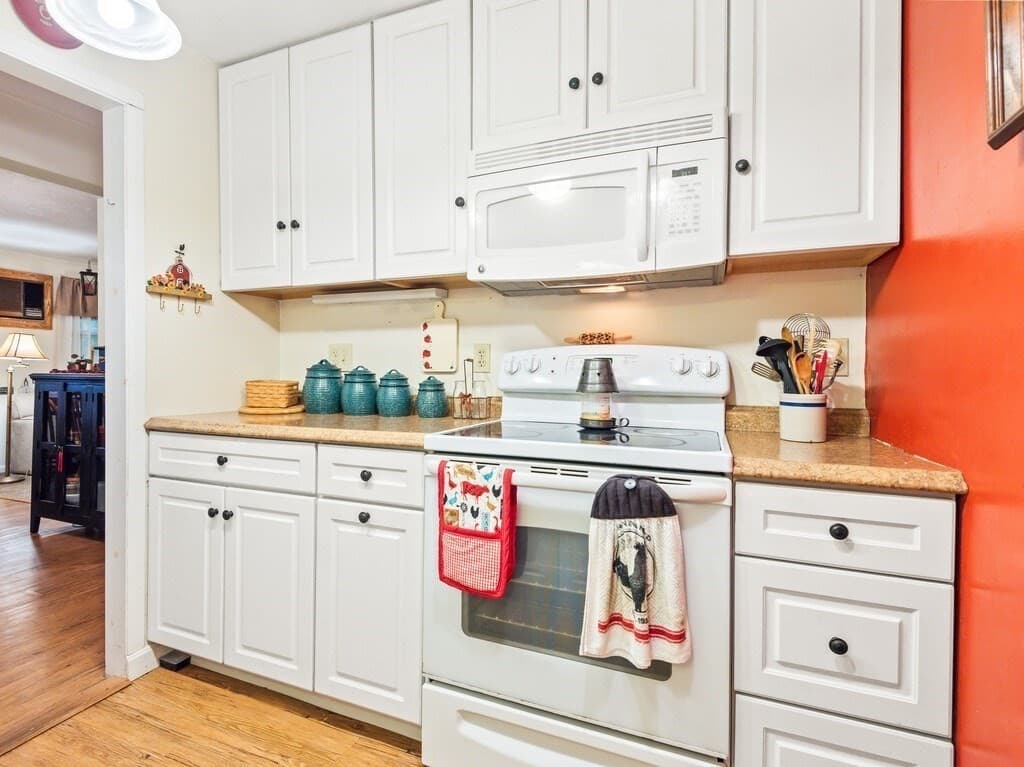 75 Huntoon Memorial Hwy # 2, Leicester MA 01524 photo 10