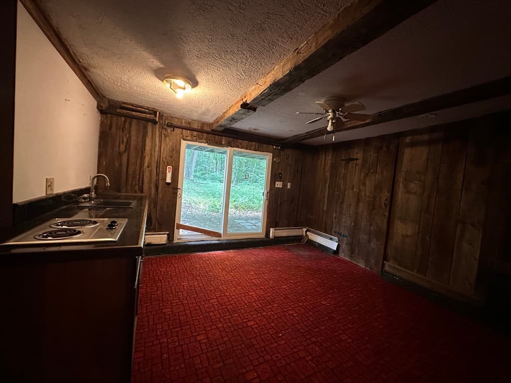 4 Windsor St, Chelmsford MA 01824 photo 9