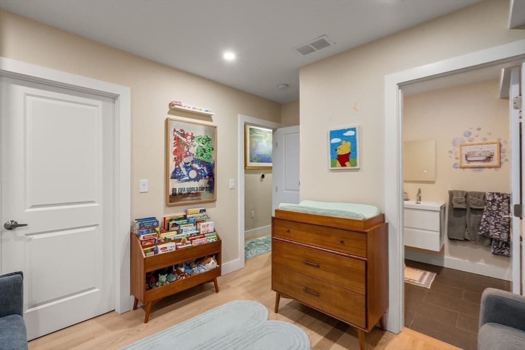 14 Brook Ave # 2, Waltham MA 02453 photo 17