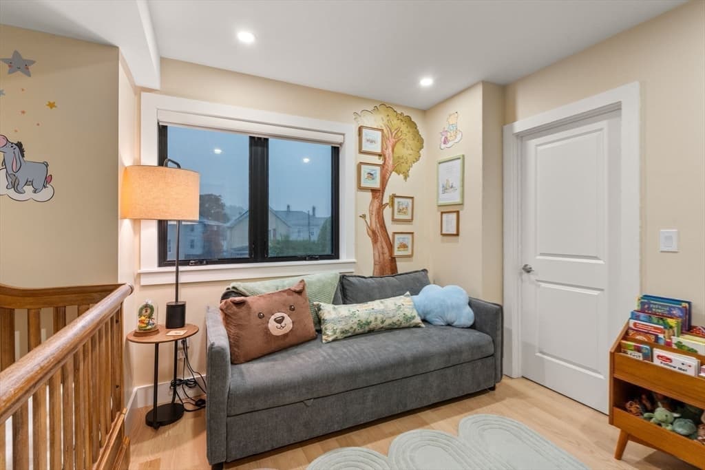 14 Brook Ave # 2, Waltham MA 02453 photo 16