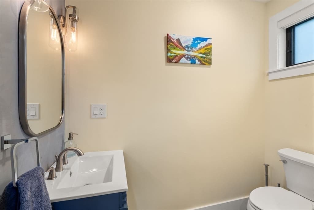 14 Brook Ave # 2, Waltham MA 02453 photo 9