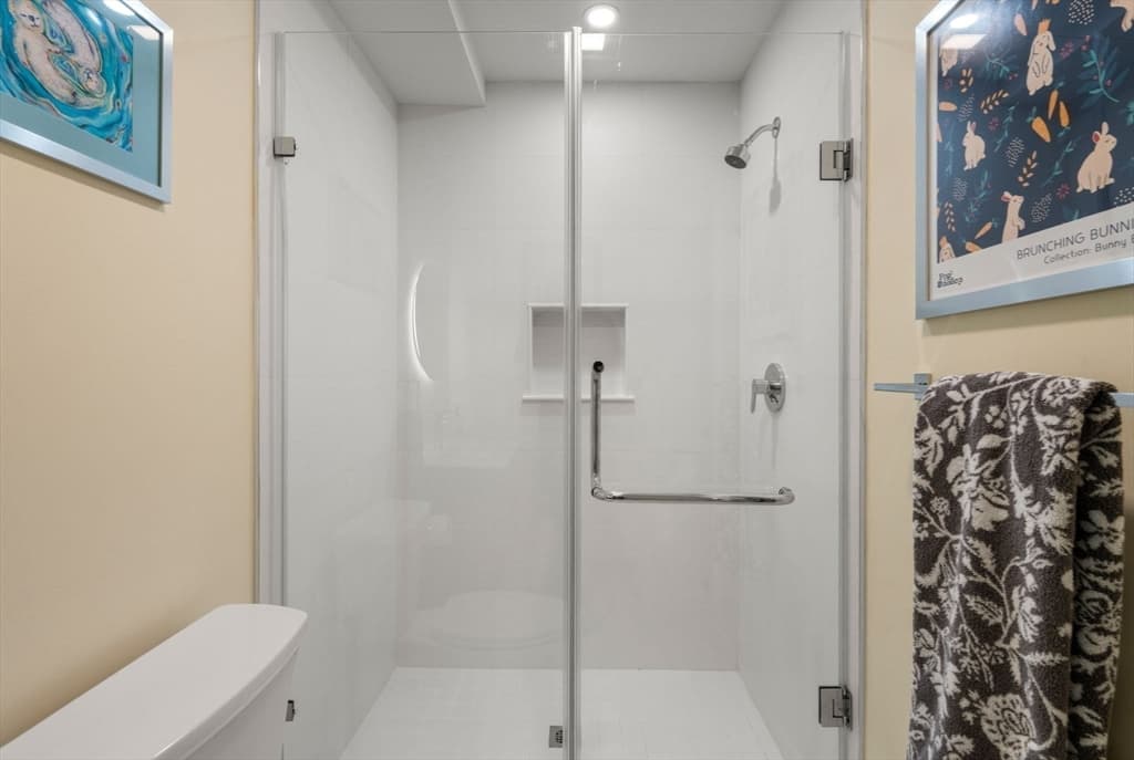 14 Brook Ave # 2, Waltham MA 02453 photo 31