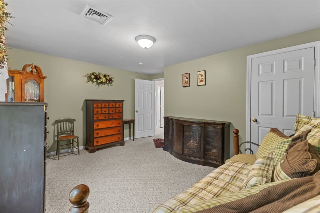 Single Family Residence at 10 Fairfield Drive, Dudley MA 01571, Dudley, photo 30 of 42
