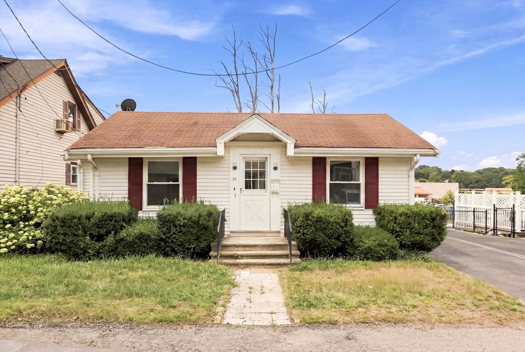 31 Perkins St, Quincy MA 02169