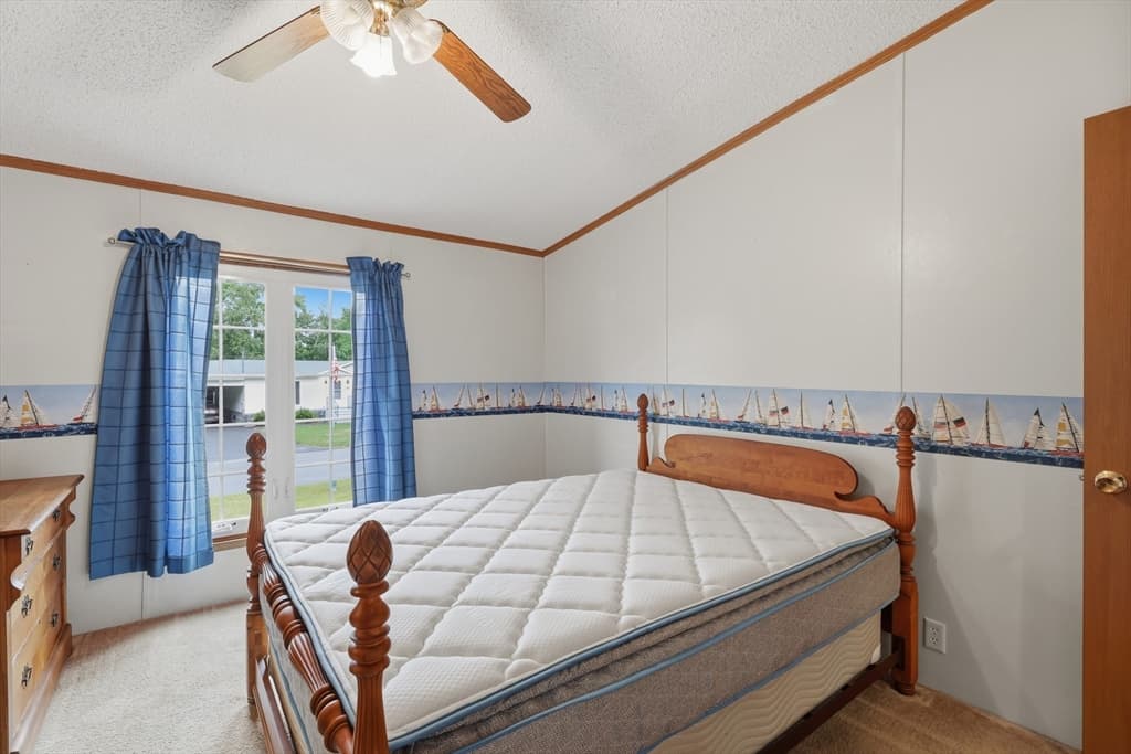 33 Bayberry Drive, Gardner MA 01440 photo 17