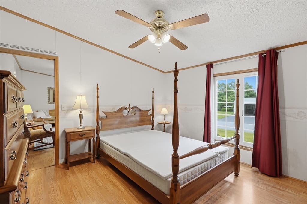 33 Bayberry Drive, Gardner MA 01440 photo 14