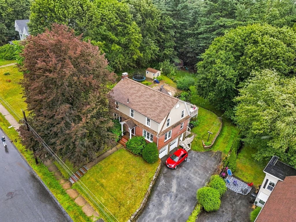59 Prospect St, Gardner MA 01440
