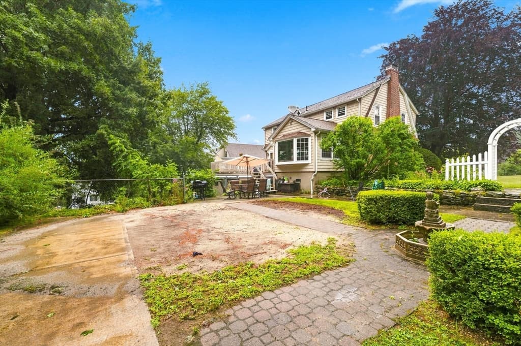 59 Prospect St, Gardner MA 01440 photo 9