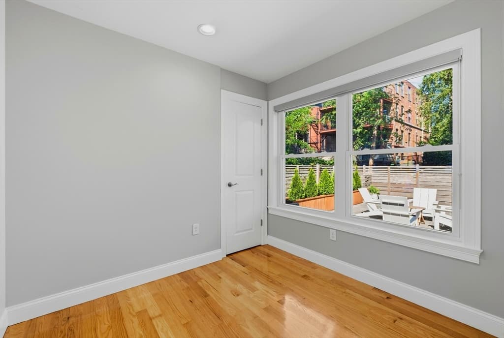 375 Border Street # 375, Boston MA 02128 photo 27