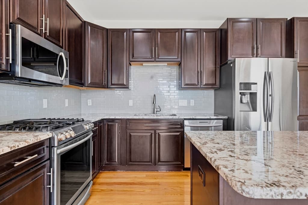 375 Border Street # 375, Boston MA 02128 photo 9