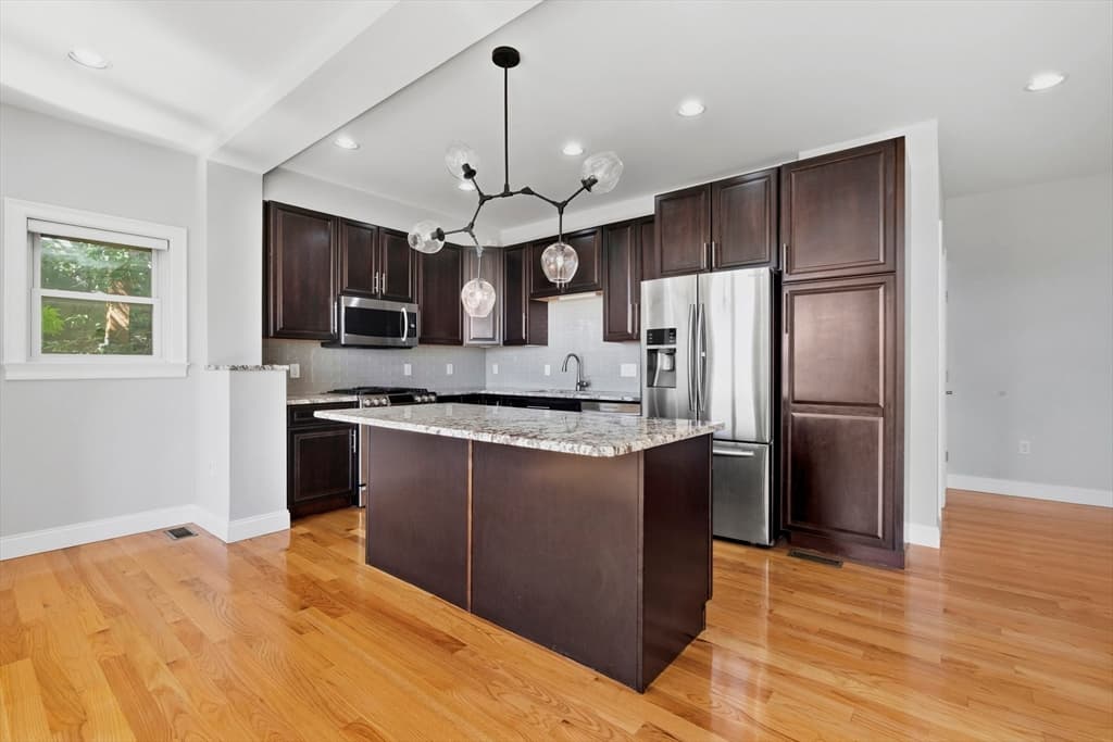 375 Border Street # 375, Boston MA 02128 photo 10