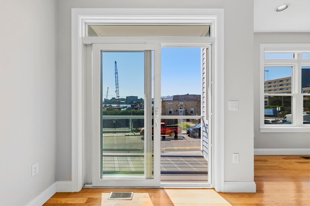 375 Border Street # 375, Boston MA 02128 photo 14