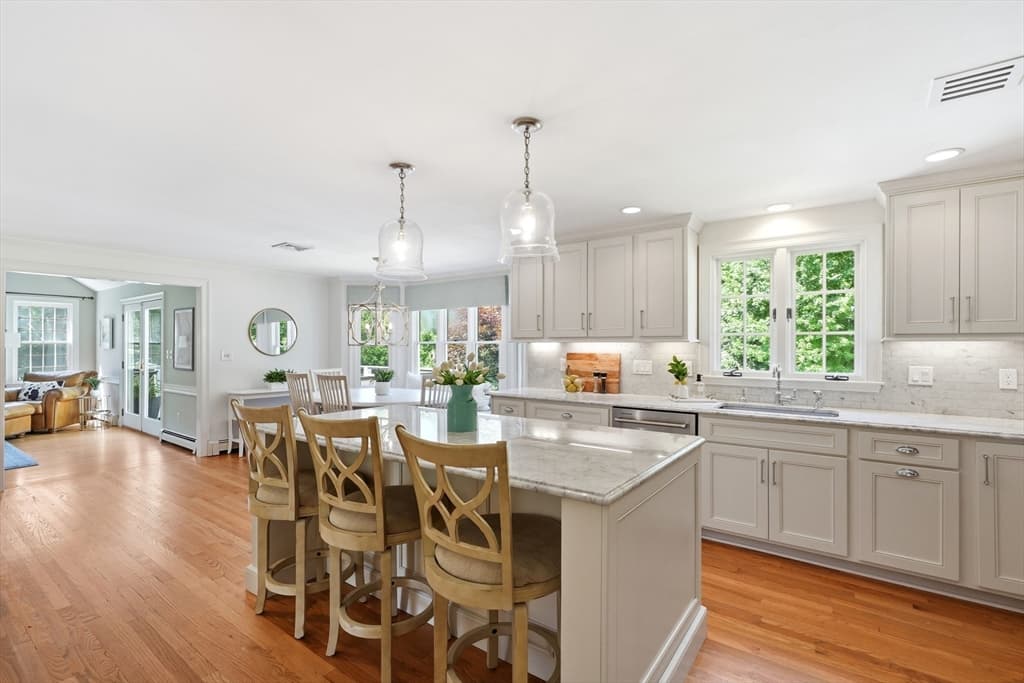 228 River St, Norwell MA 02061 photo 3
