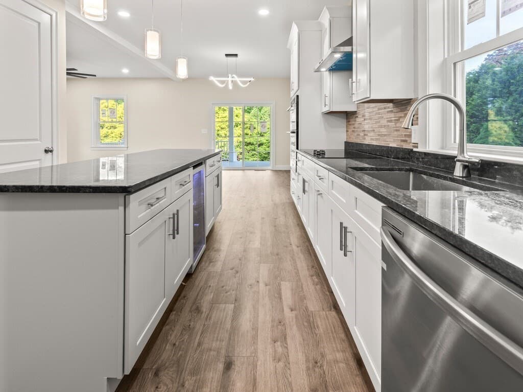 132 Barrington Rd, Longmeadow MA 01106 photo 9