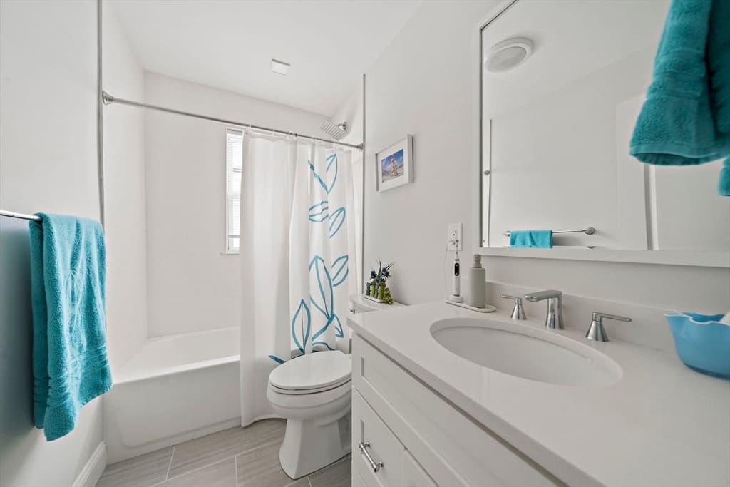 27 Whitten St # 2, Boston MA 02122 photo 20