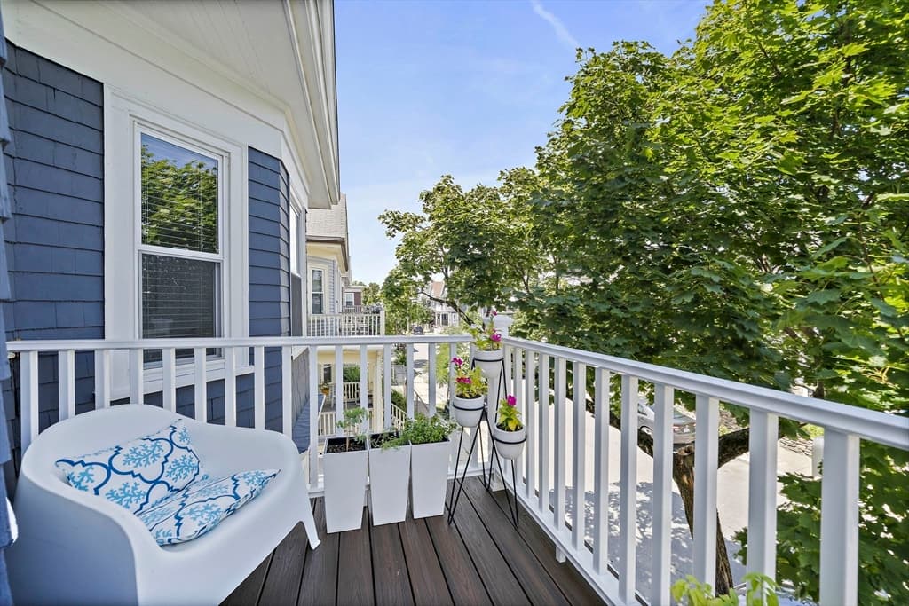 27 Whitten St # 2, Boston MA 02122 photo 21
