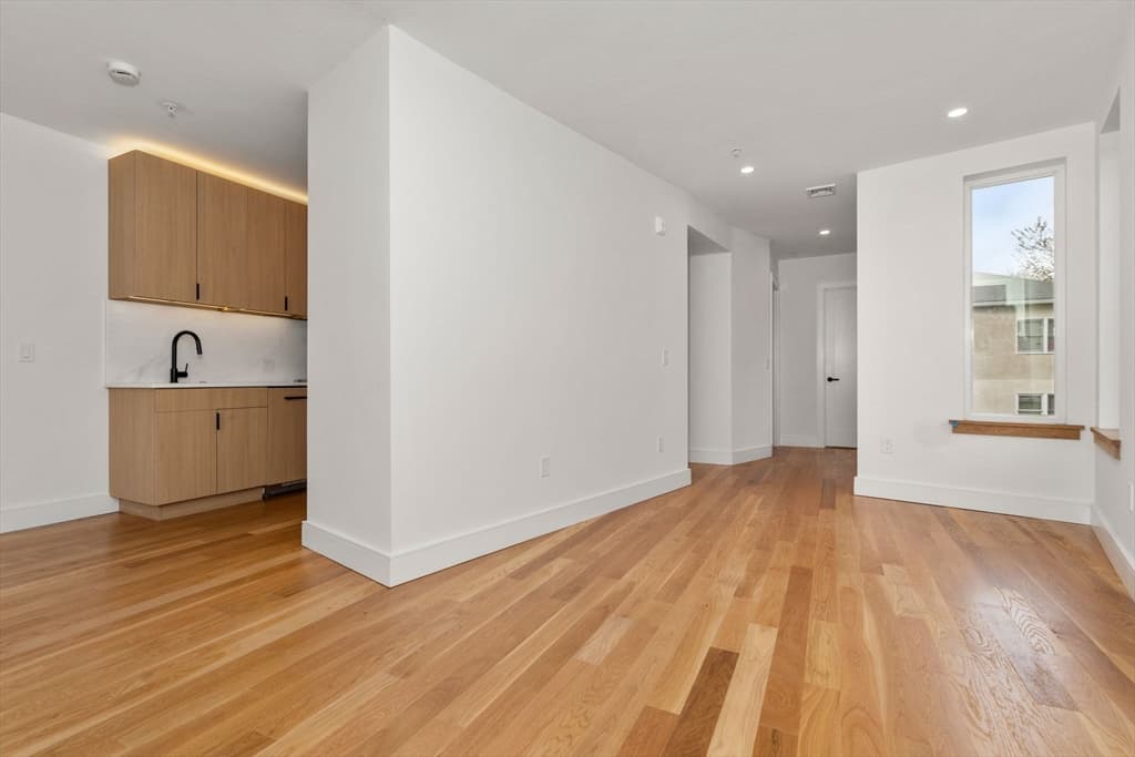 58 Kent # U304, Brookline MA 02445 photo 7