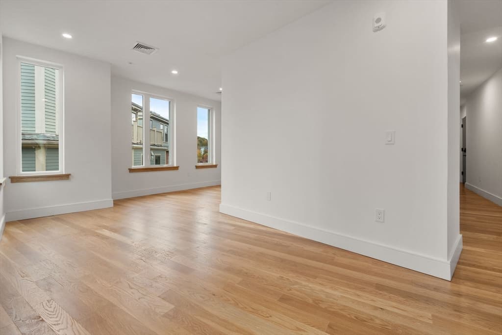 58 Kent # U304, Brookline MA 02445 photo 10