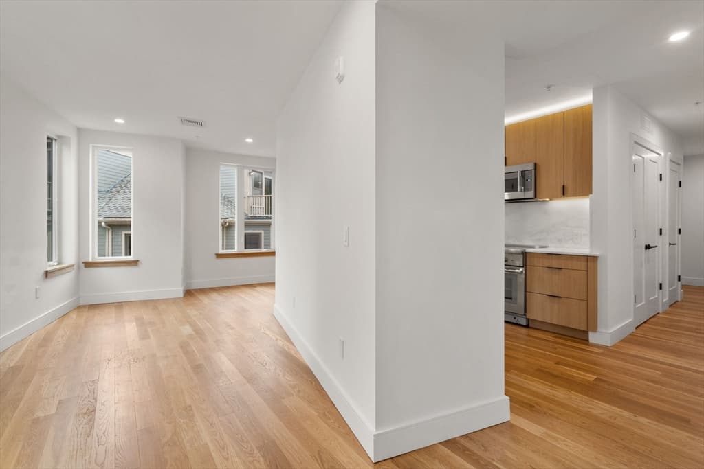 58 Kent # U304, Brookline MA 02445 photo 11